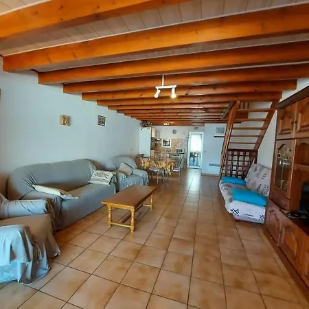 Villa Confortable 3 Pieces, 6 Pers, Terrasse Et Parking Prive - Fr-1-326-411 *