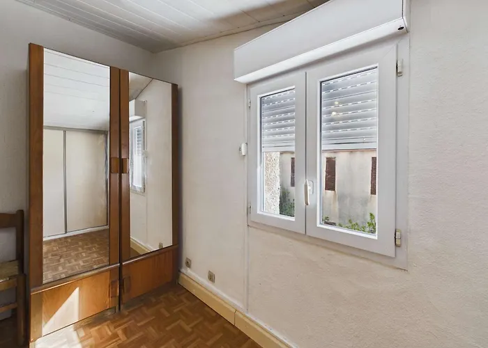 Confortable 3 Pieces, 6 Pers, Terrasse Et Parking Prive - Fr-1-326-411 Villa *